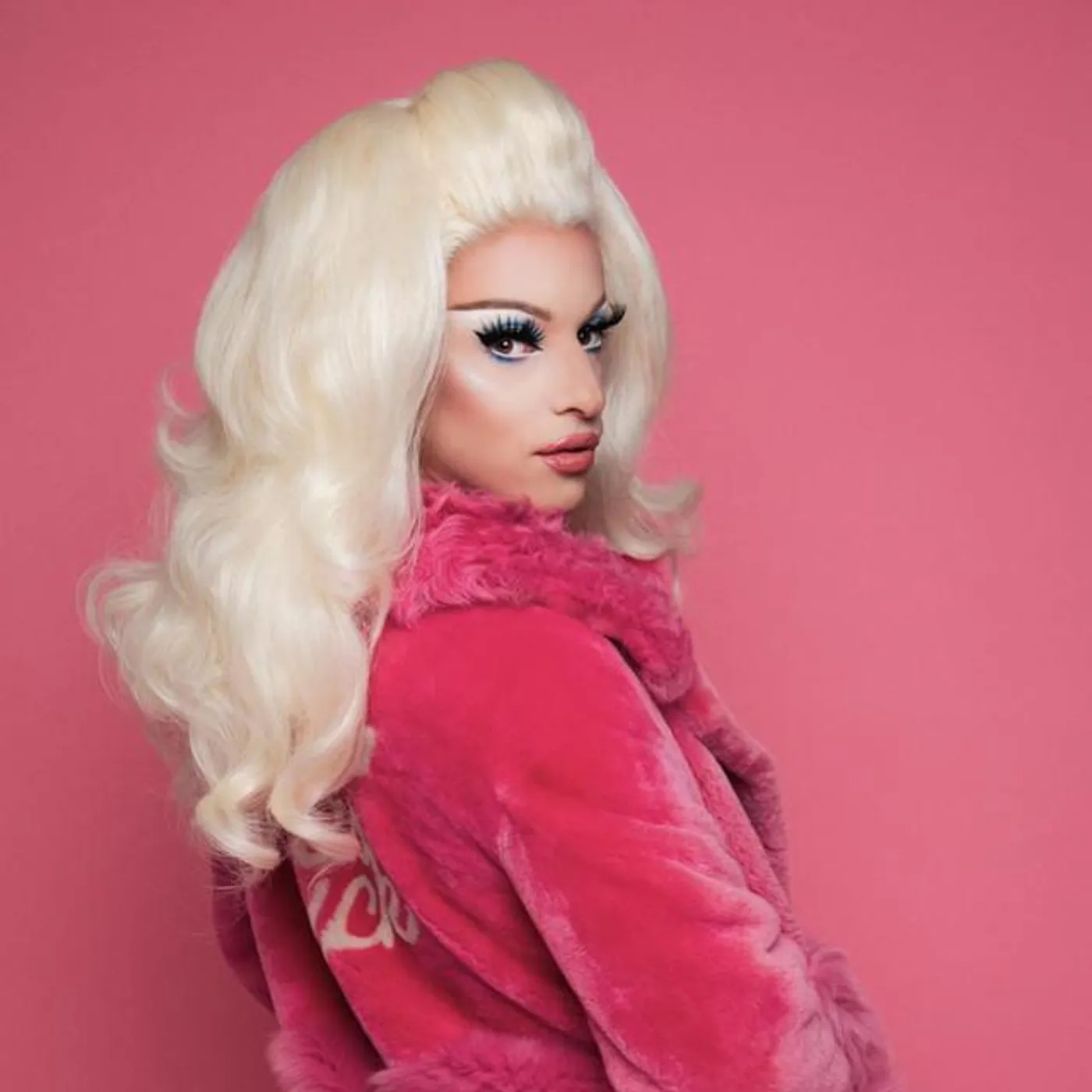 Miz Cracker