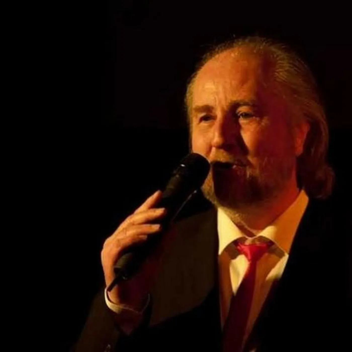 Michael Ramjoué Brand Page