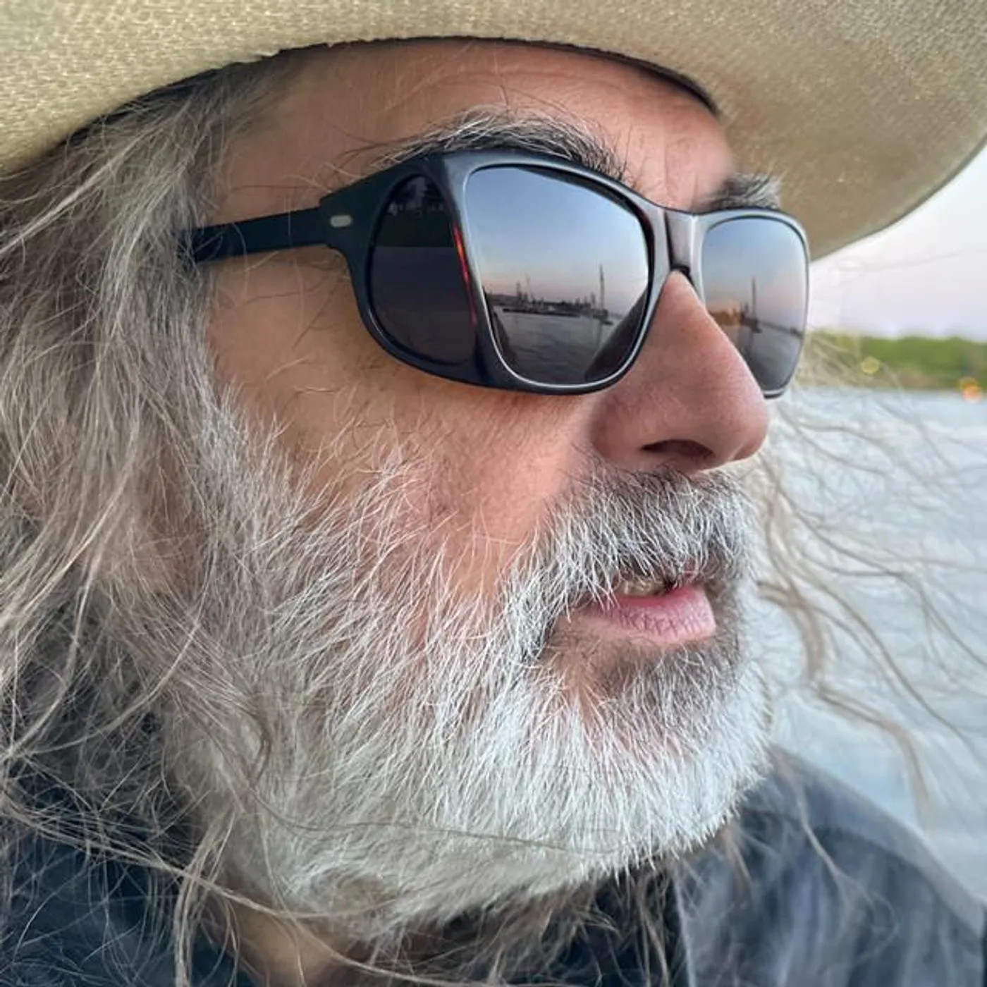 Michel Pagliaro Brand Page