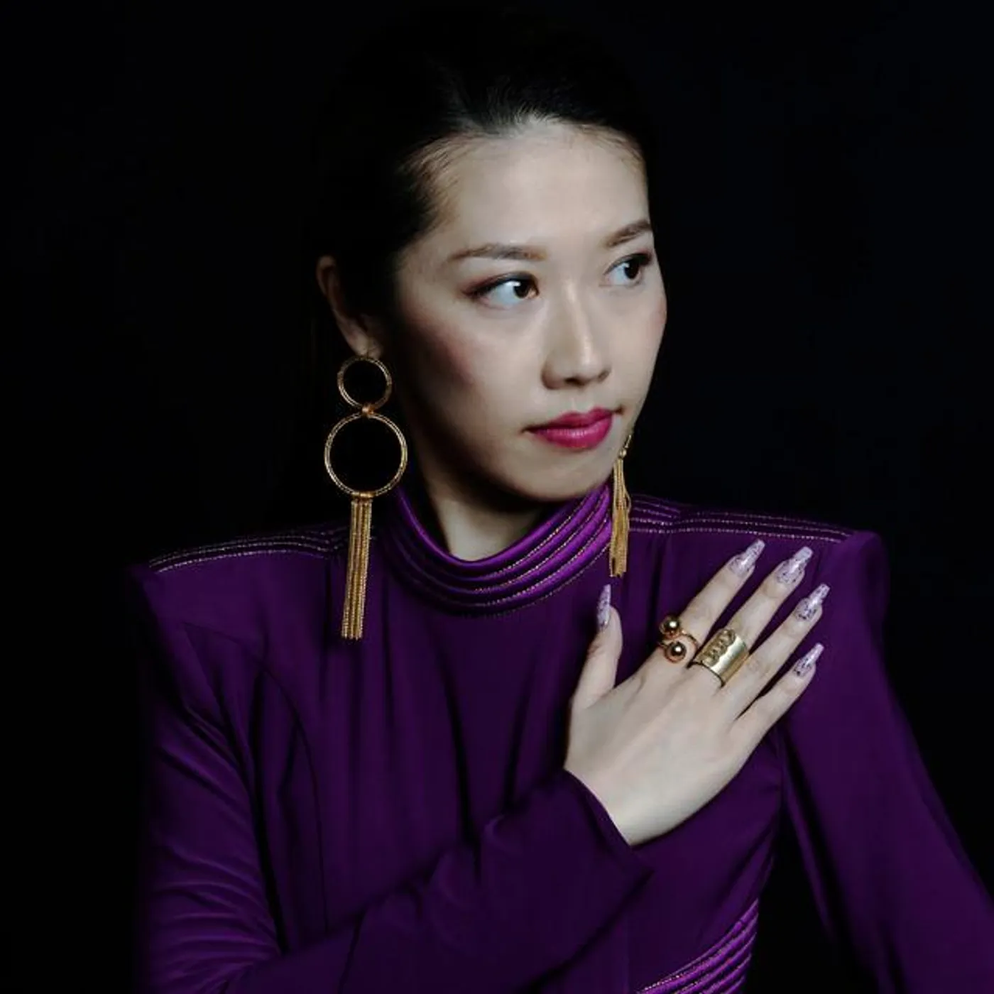 Miho Hazama Brand Page