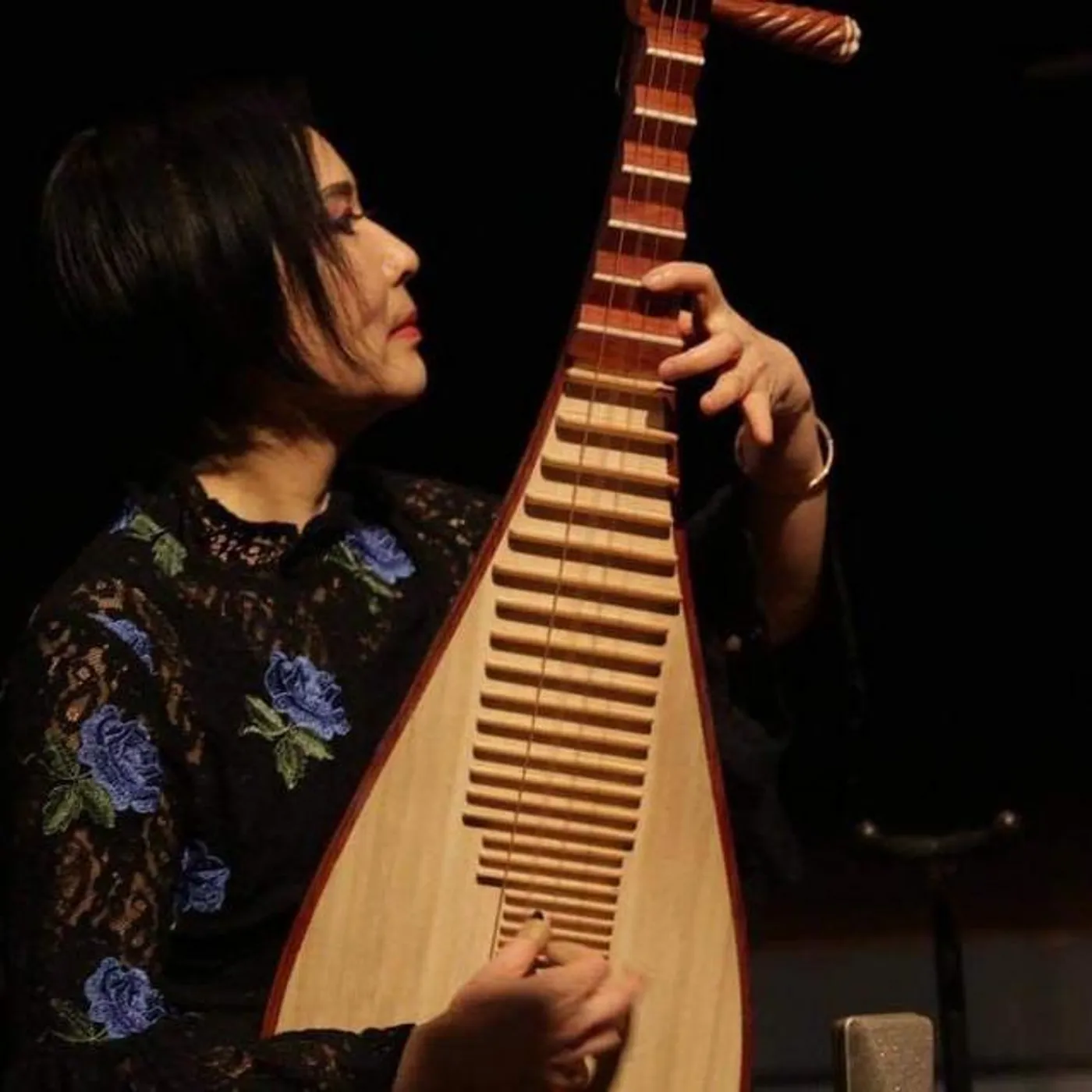 Min Xiao-Fen Brand Page