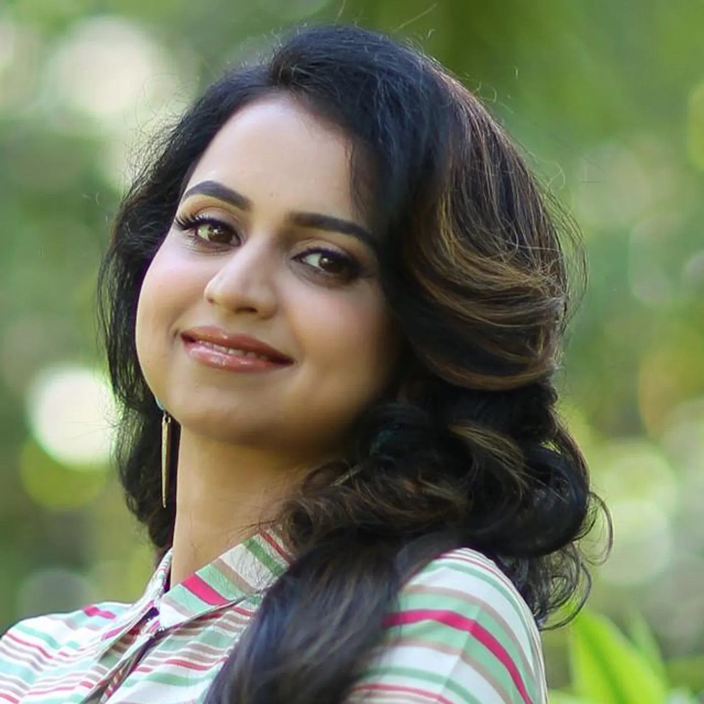 Mridula Warrier Brand Page