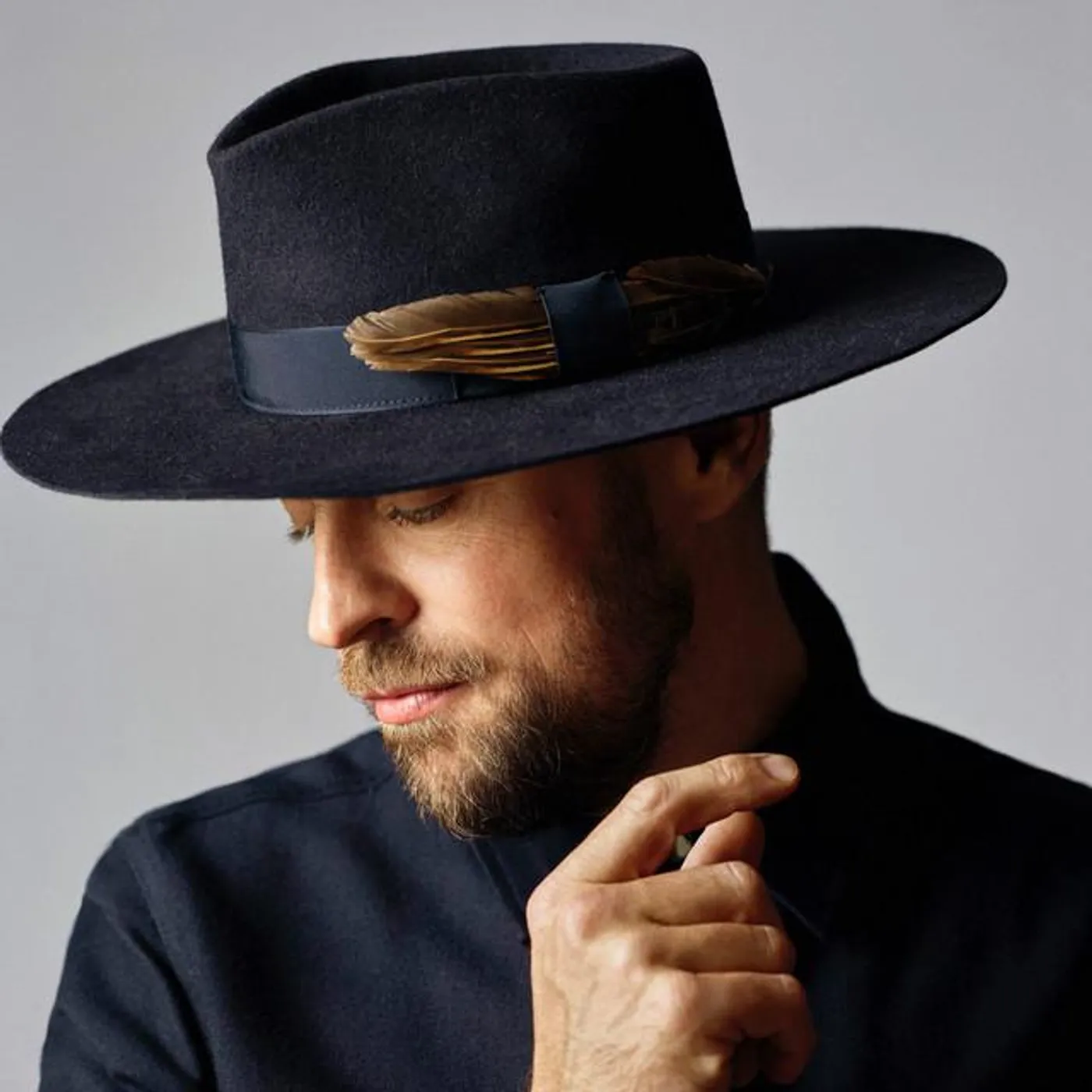 Max Mutzke Brand Page