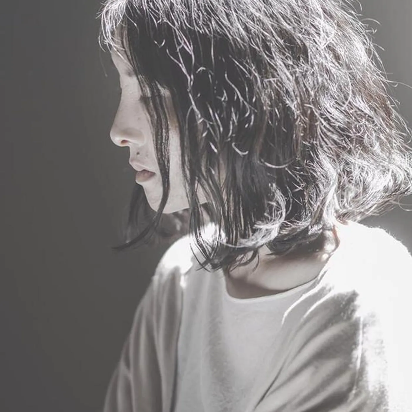 Mujika Easel Brand Page