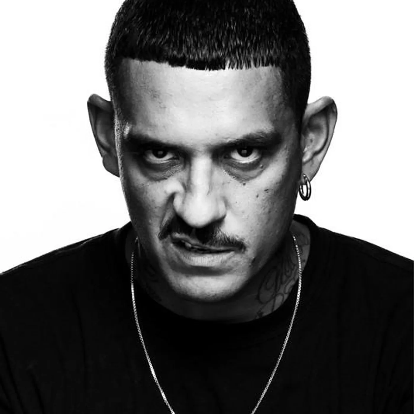 Noyz Narcos Brand Page