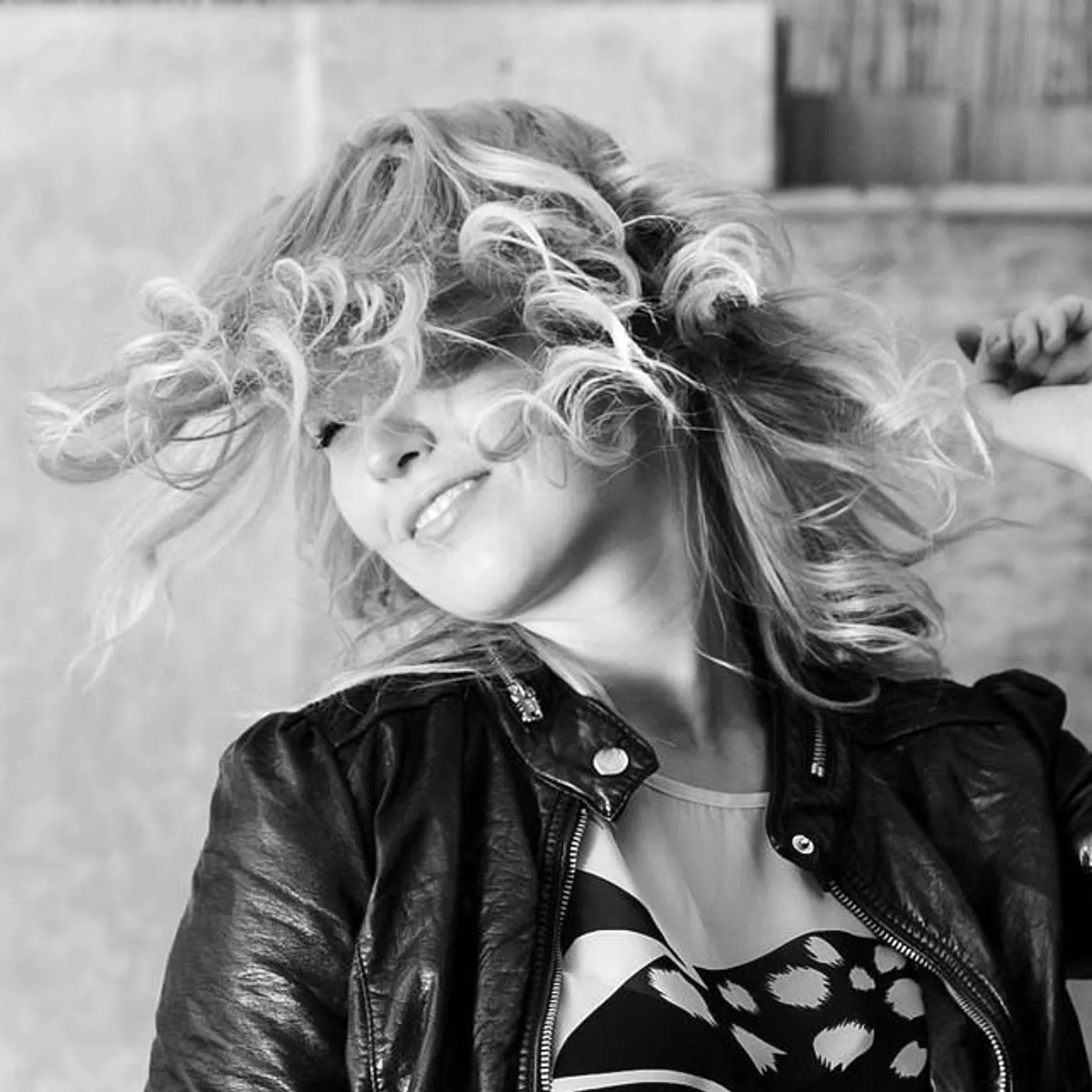 Noemi Bolojan Brand Page