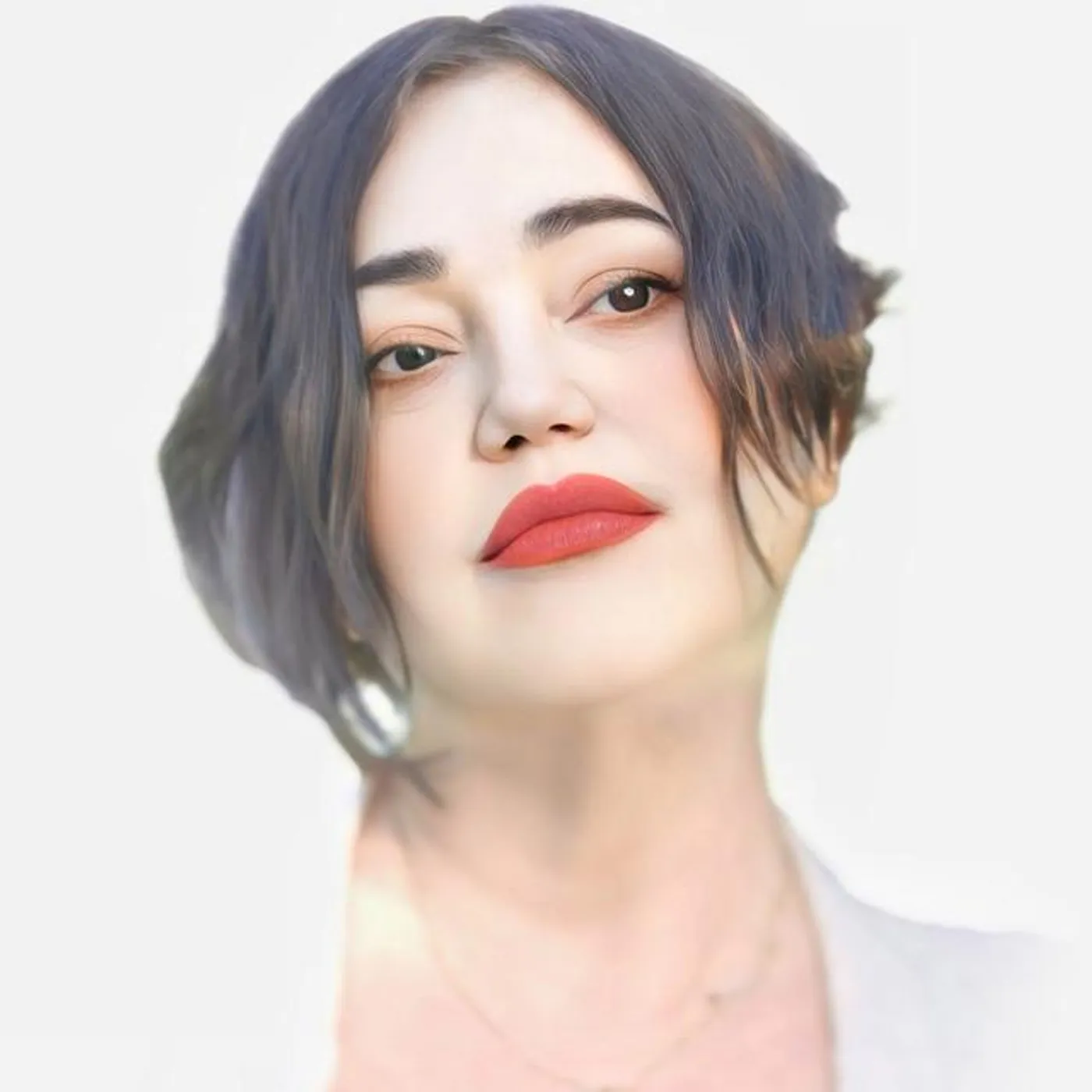 Nazan Öncel Brand Page