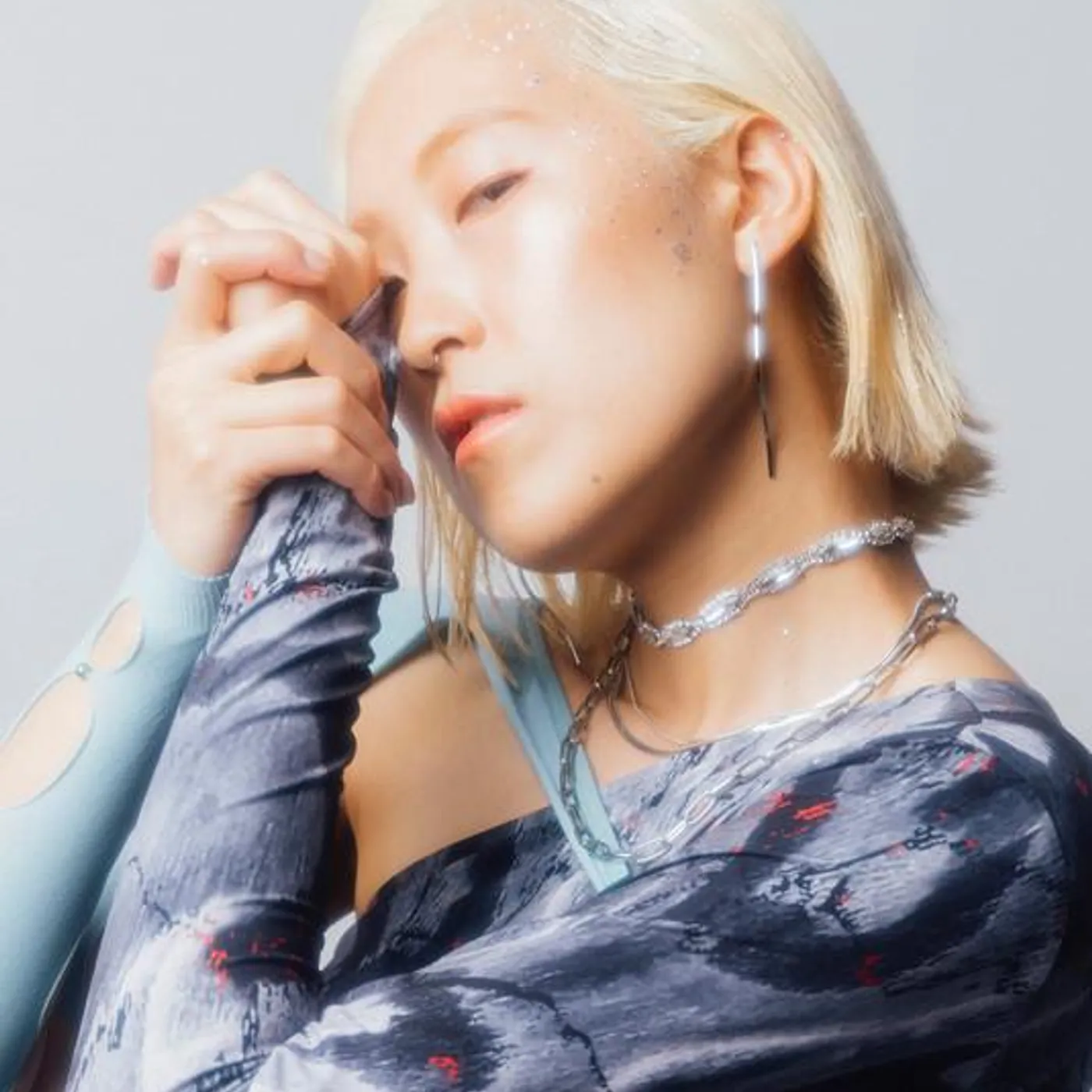 Nao Kawamura Brand Page