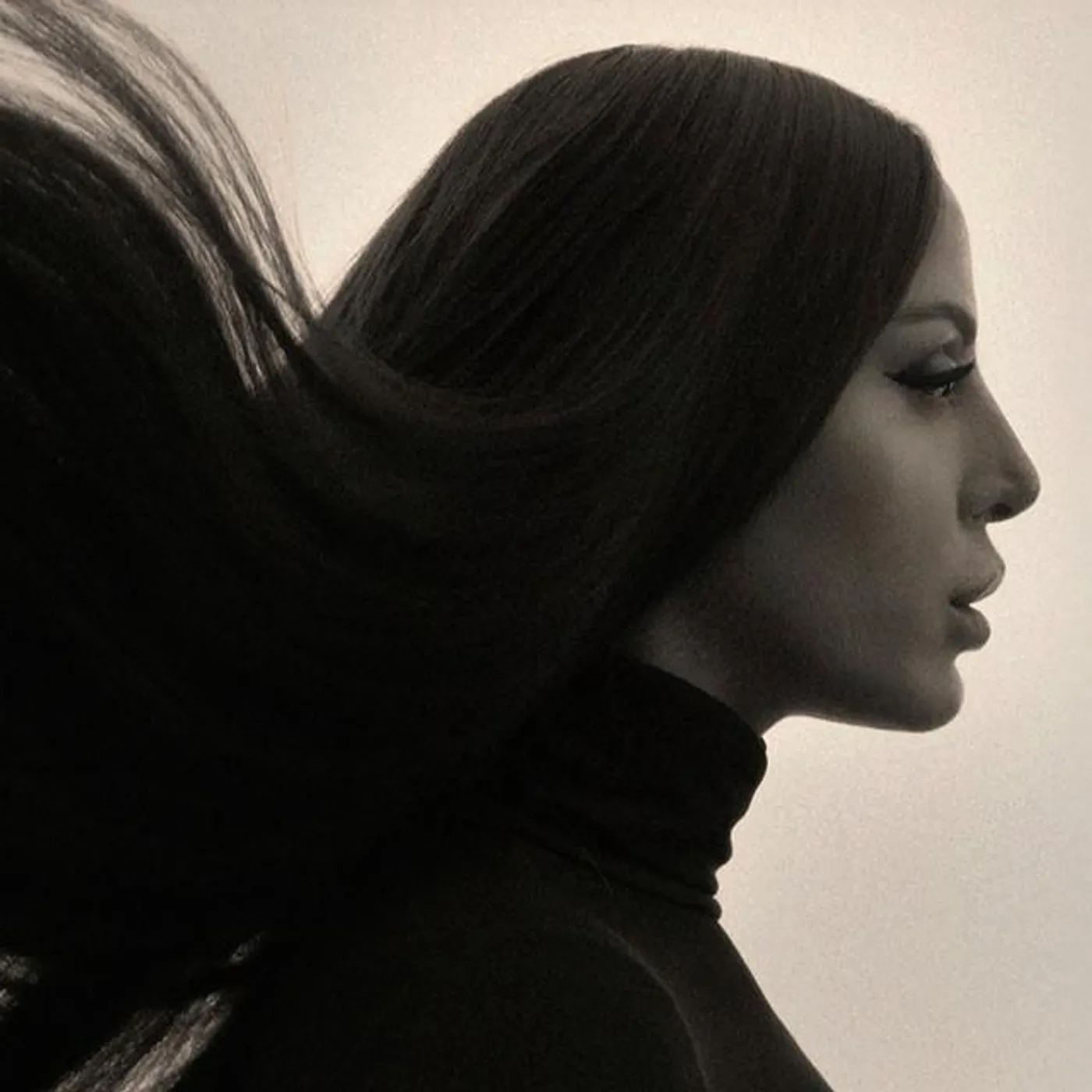 Nasrin Kadri Brand Page