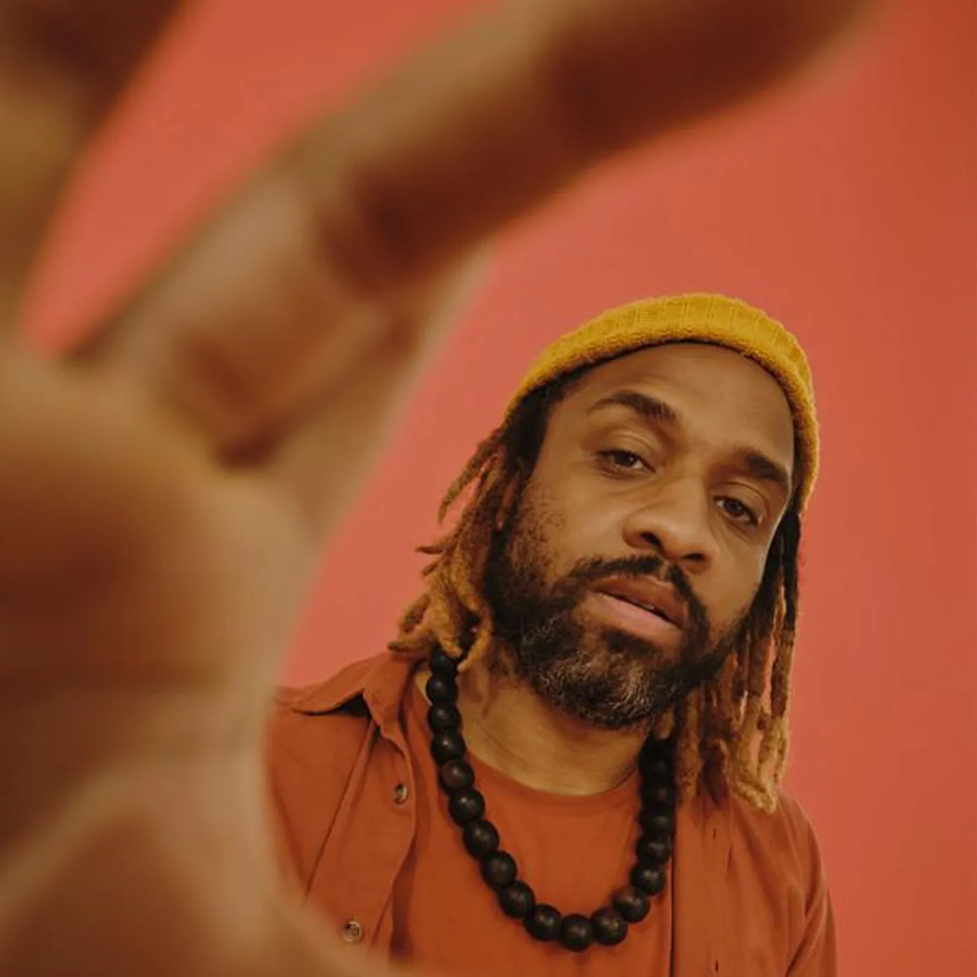 Neue Grafik Brand Page