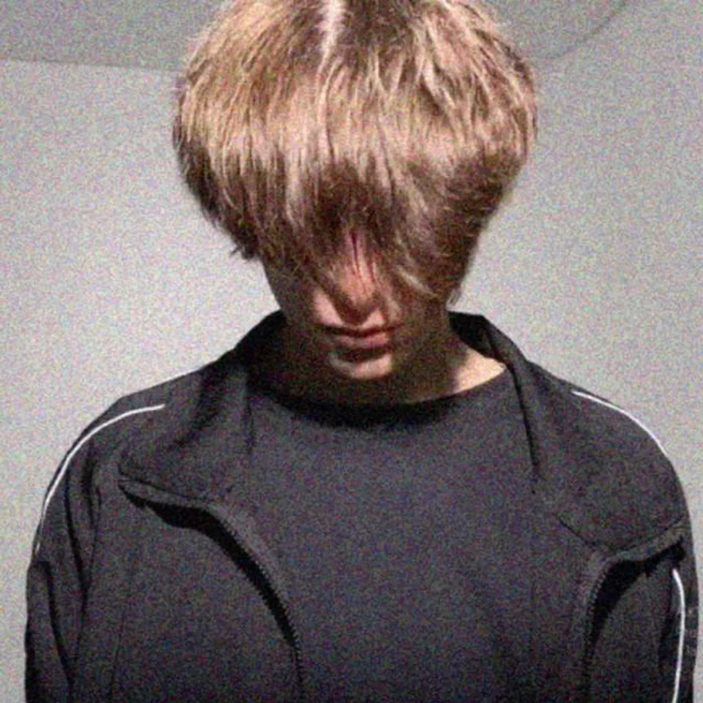 never die Brand Page