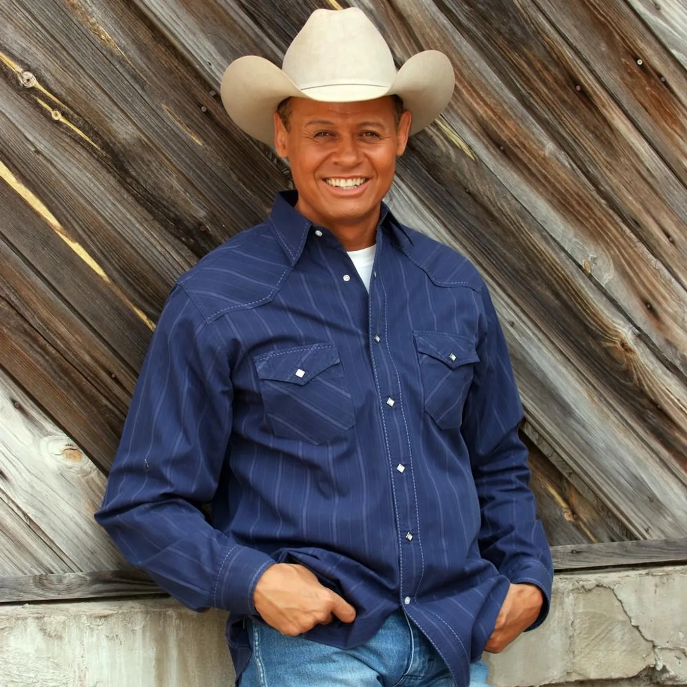 Neal McCoy Brand Page