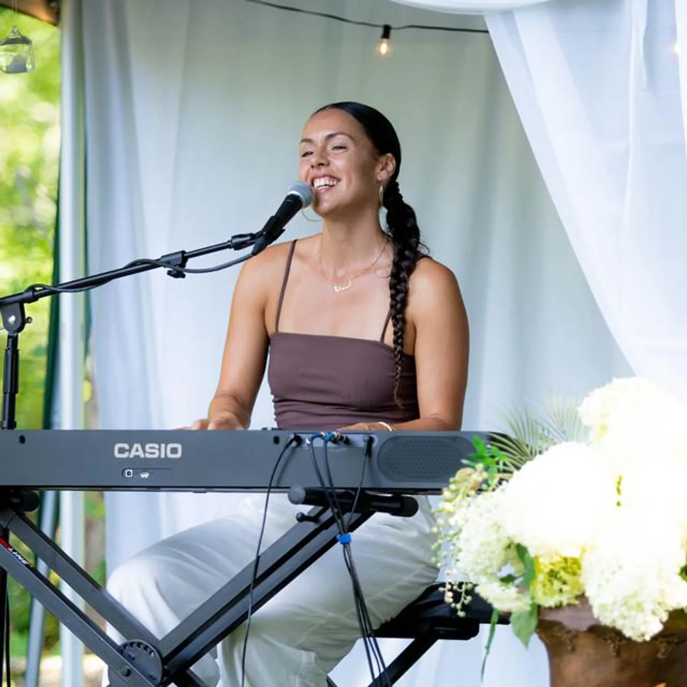 Neda Boin Brand Page