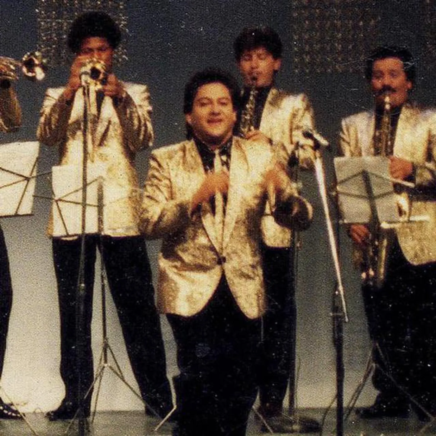 NELSON DÍAZ Y LA CONSTELACIÓN Brand Page