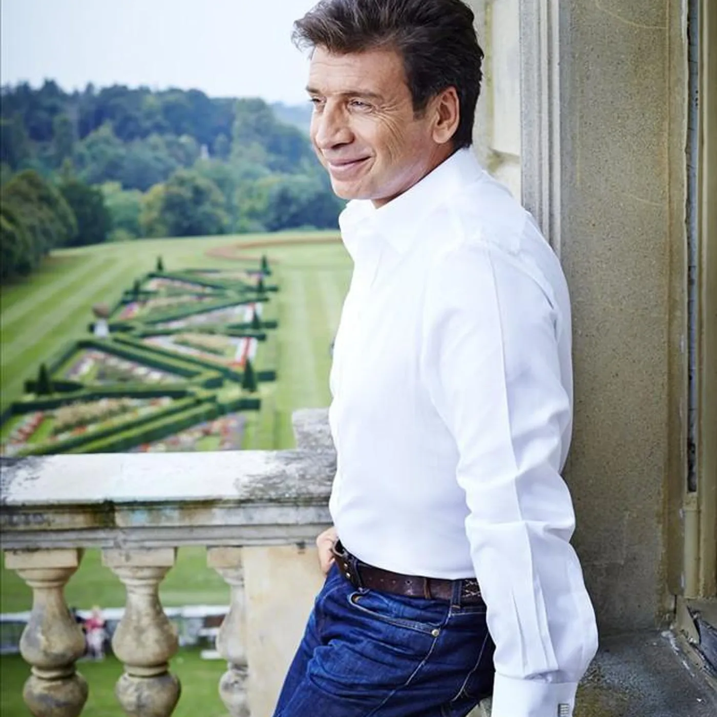 Nick Knowles