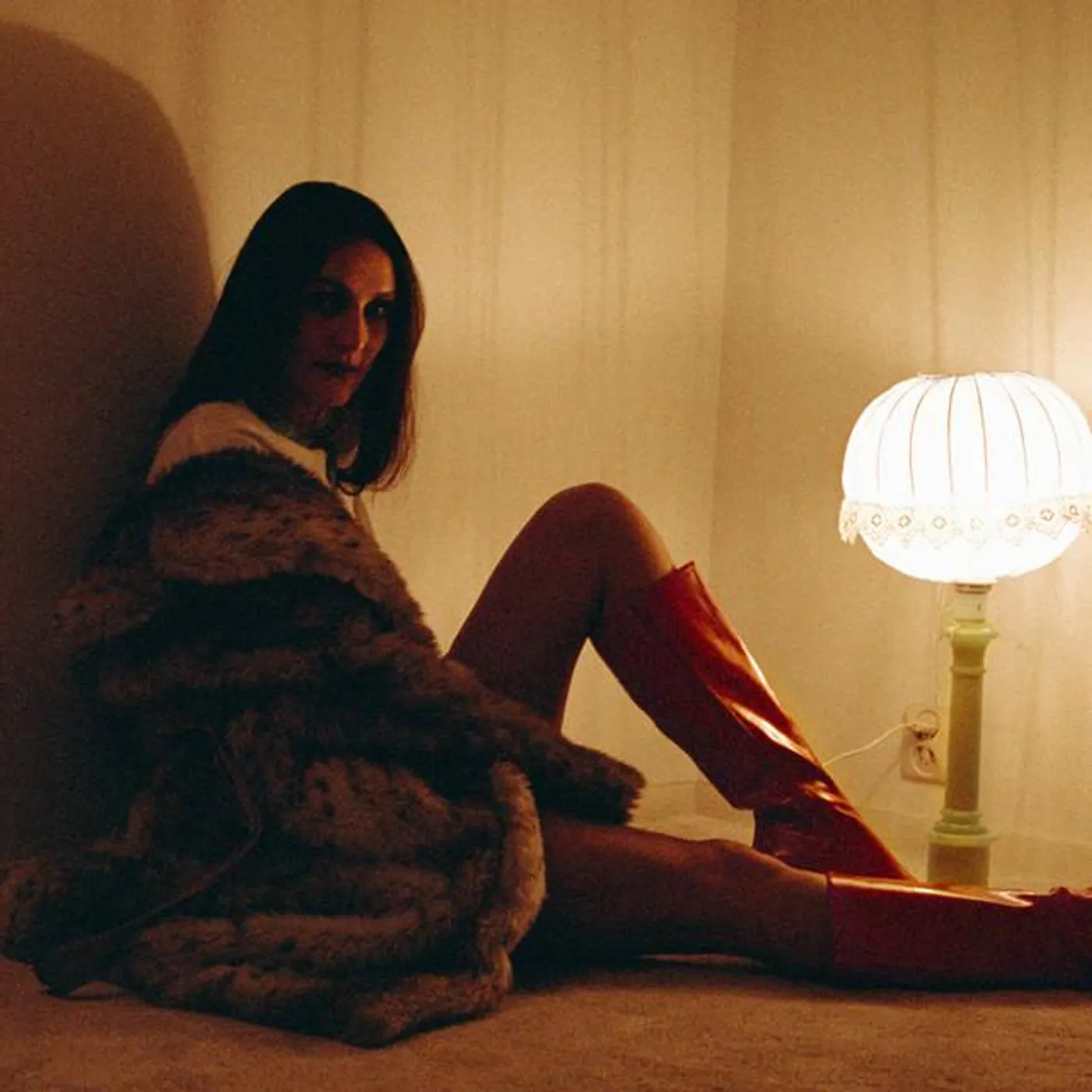 Nicole Sabouné Brand Page