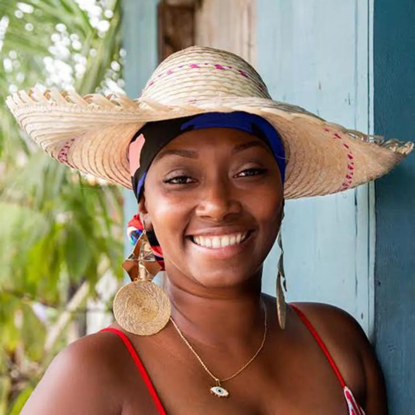 Nidia Gongora Brand Page