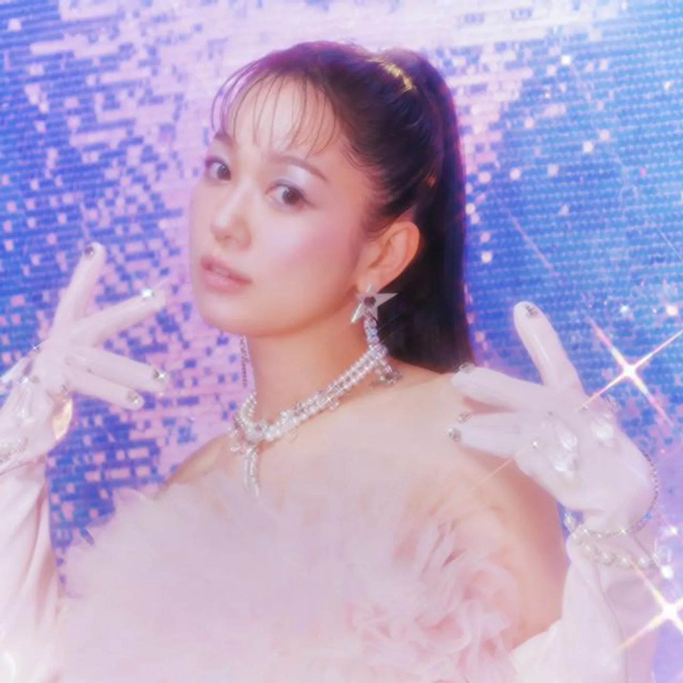 Kana Nishino Brand Page