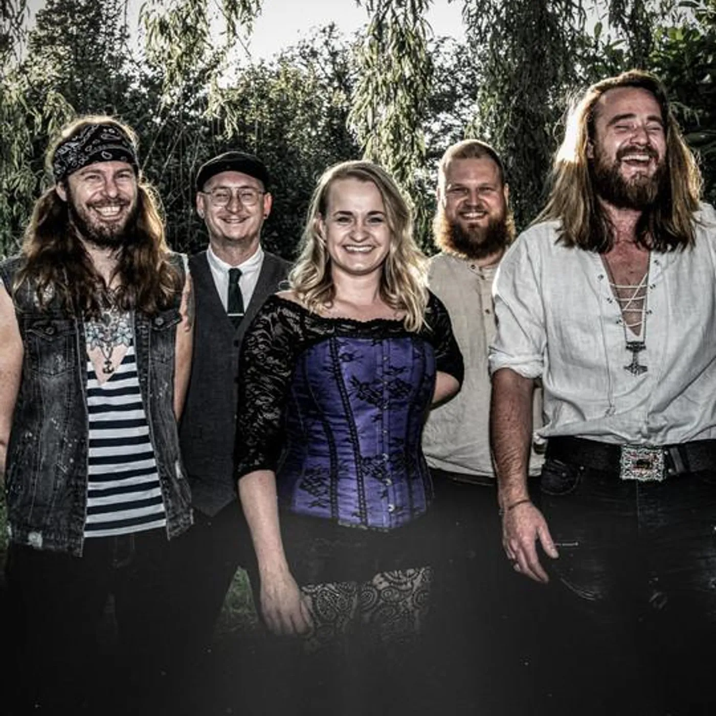 O'llainnis Brand Page