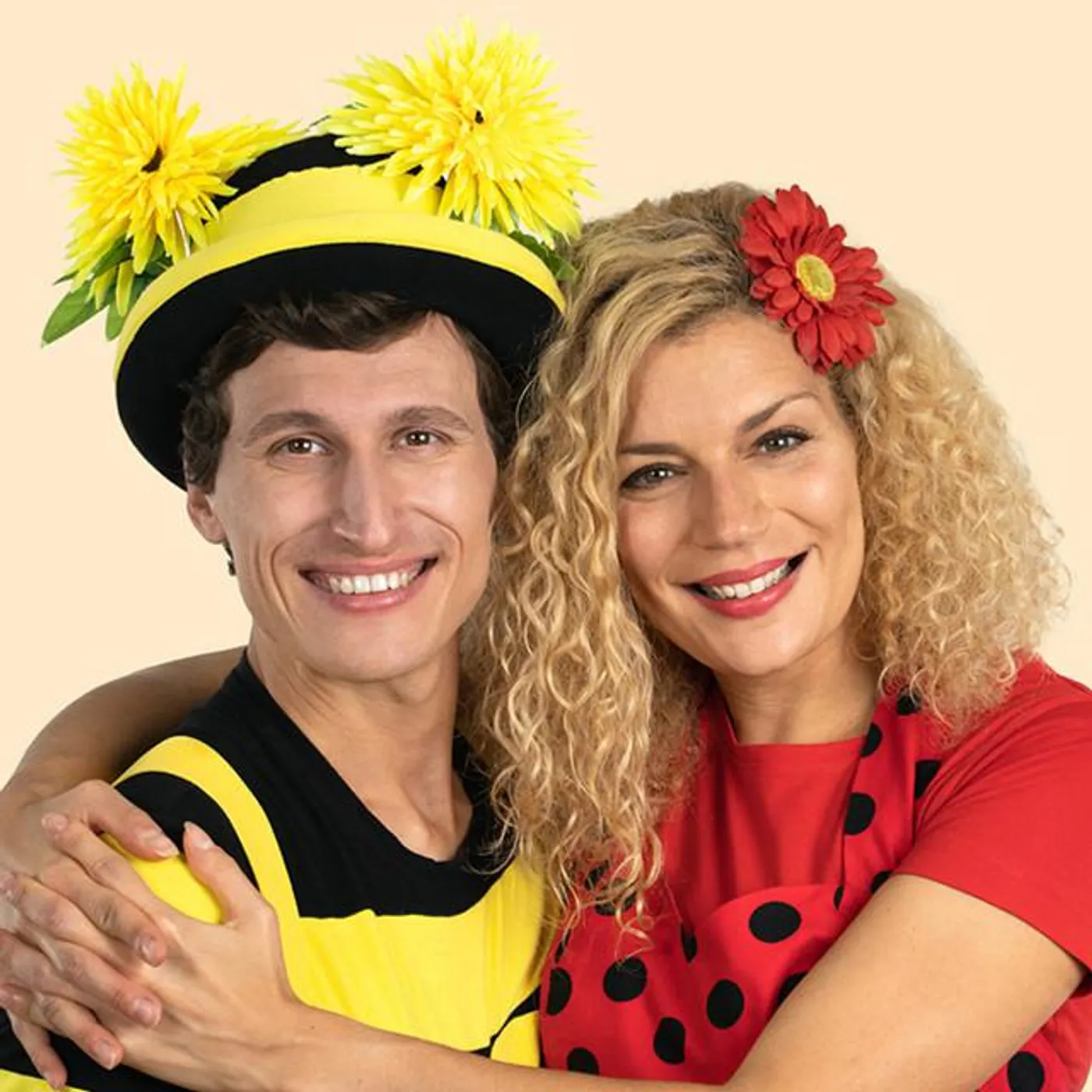 Smejko a Tanculienka