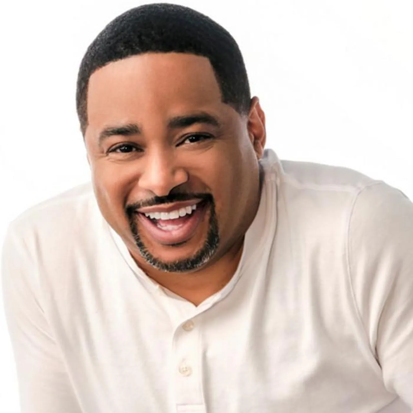 Smokie Norful Brand Page