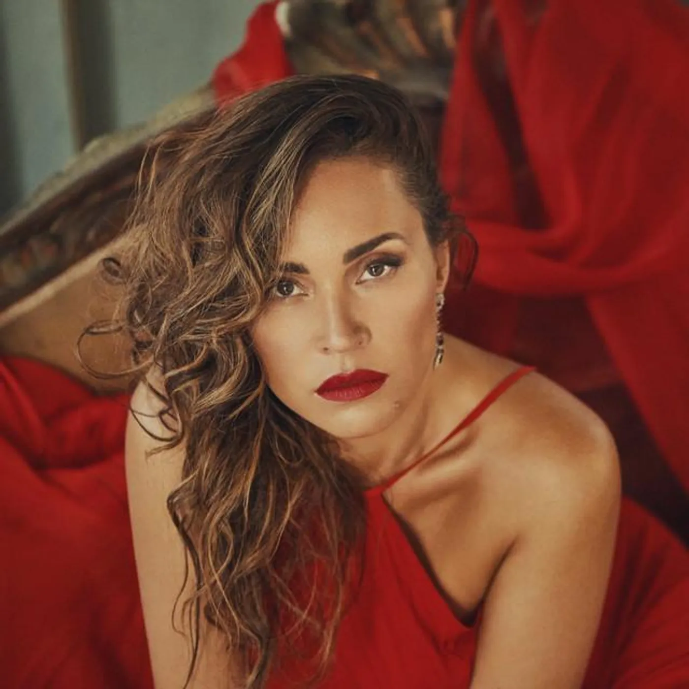 Sonya Yoncheva Brand Page