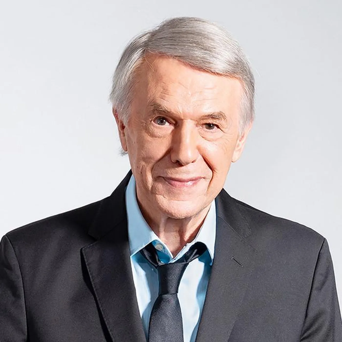 Salvatore Adamo Brand Page