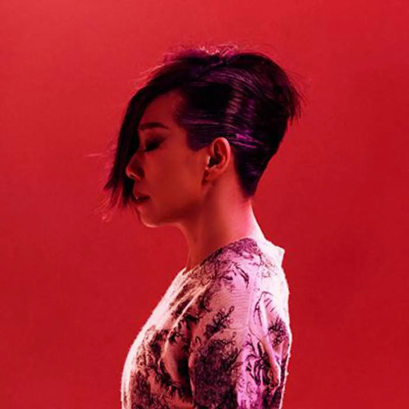 Sandy Lam Brand Page