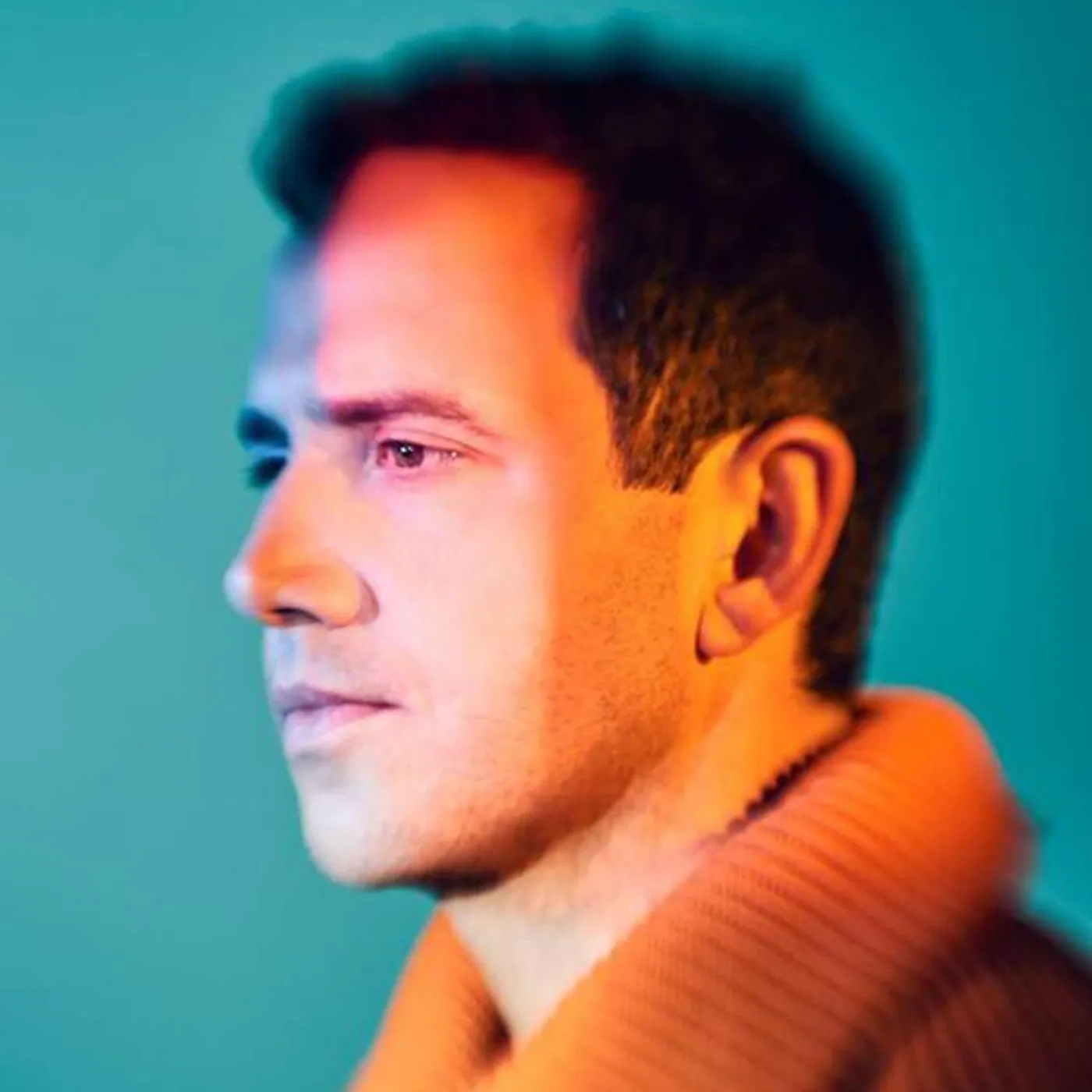 Santino Fontana Brand Page