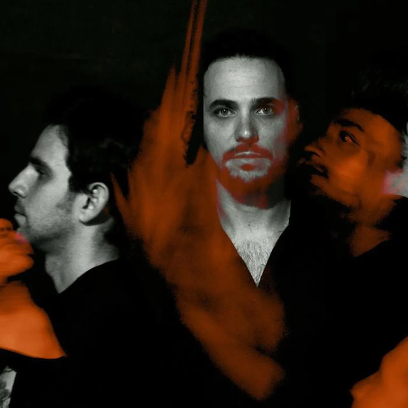 Sapatos Bicolores Brand Page