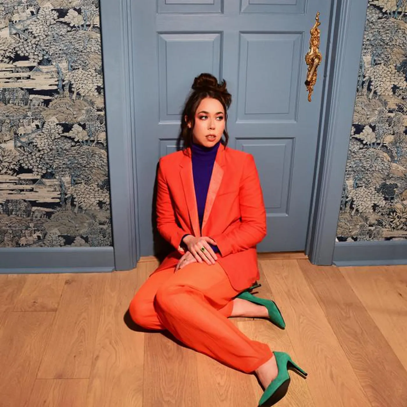 Sarah Jarosz Brand Page