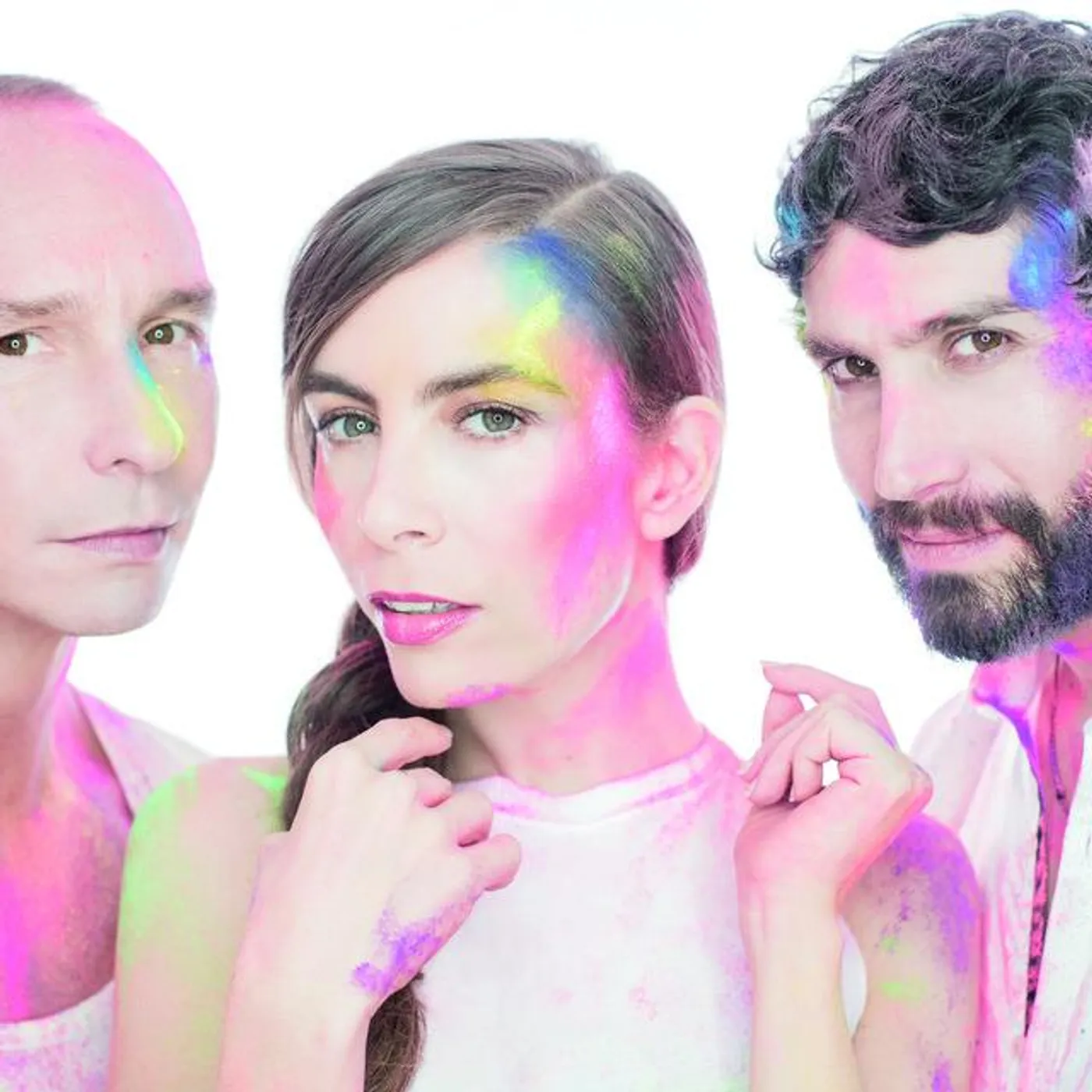 Sasha, Benny y Erik Brand Page