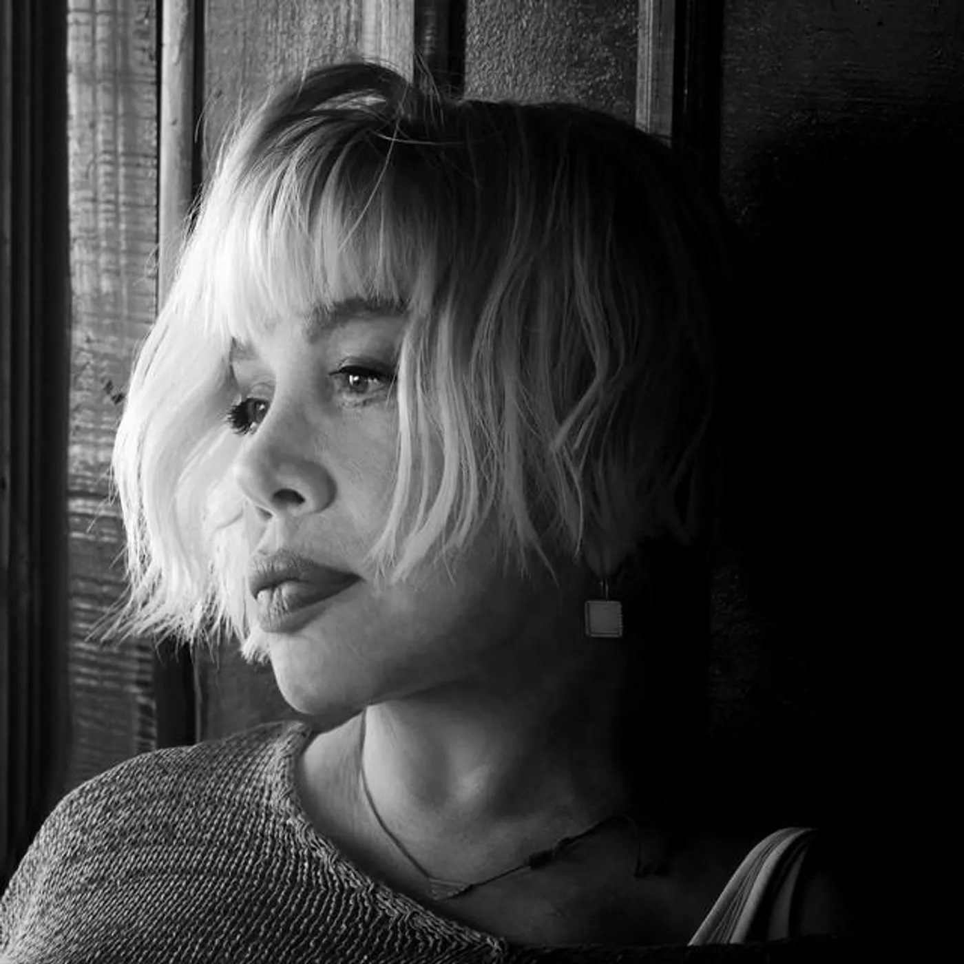 Sezen Aksu Brand Page