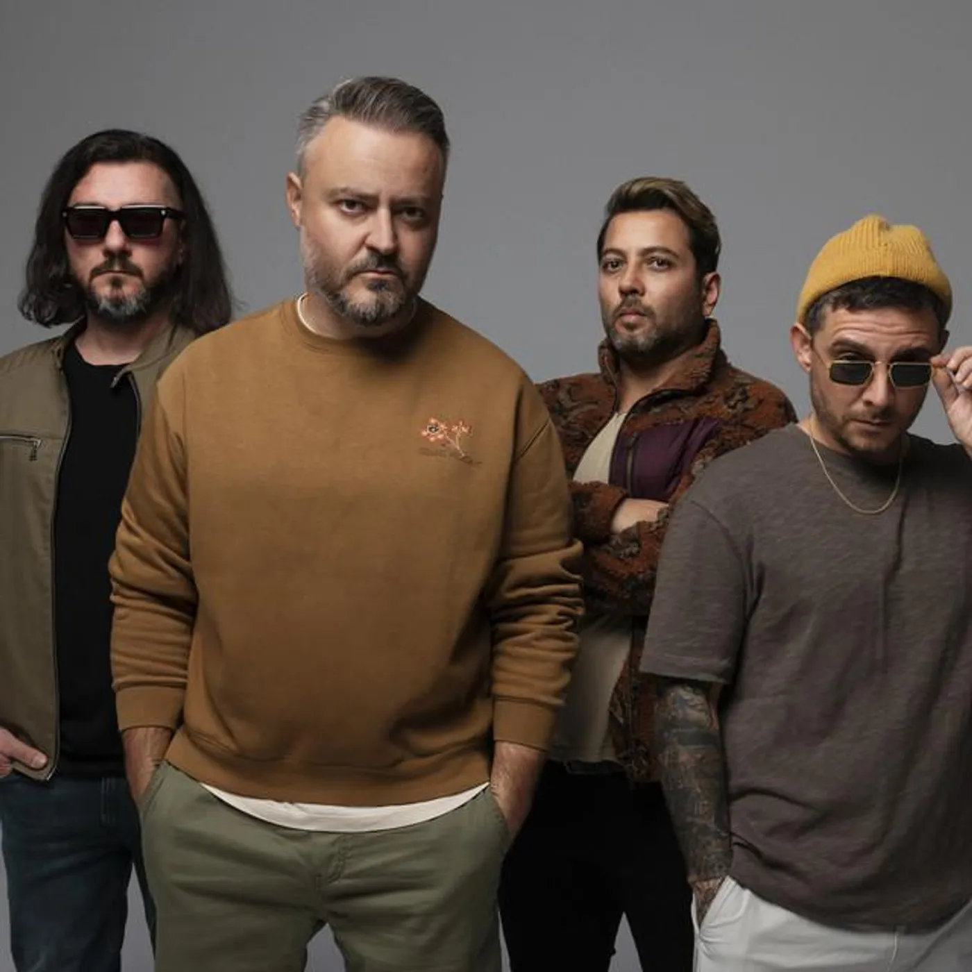 Seksendört Brand Page