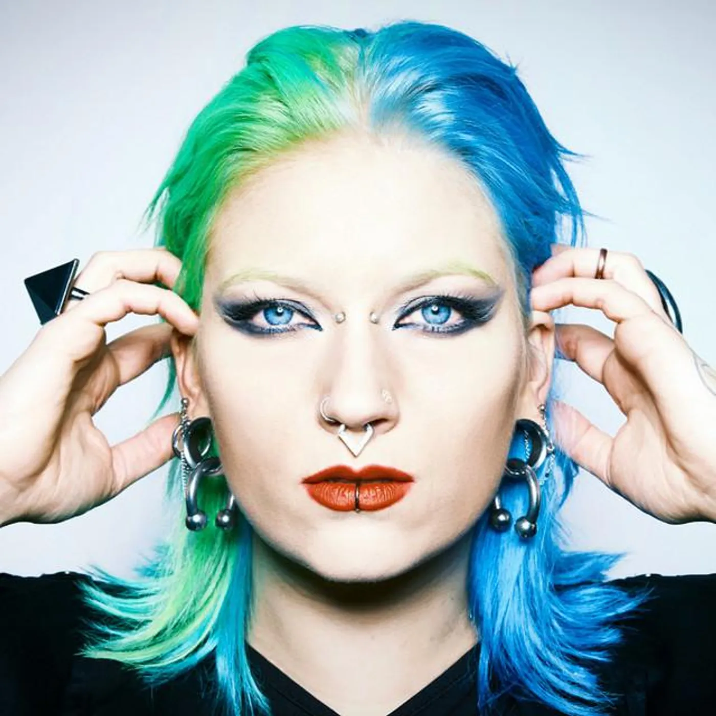 Seraina Telli Brand Page