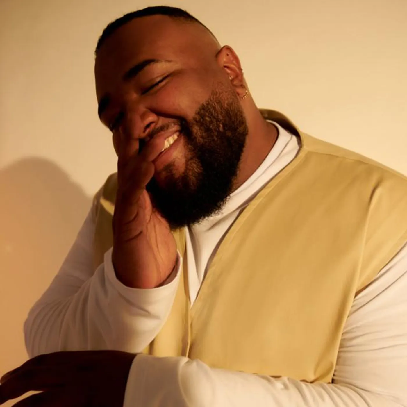 Sergio Sylvestre Brand Page