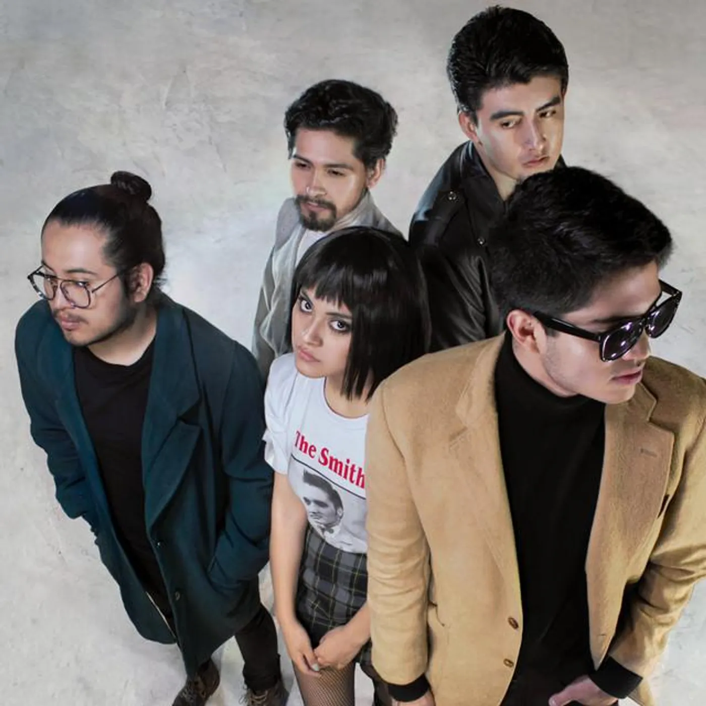 Sharliee y La Paranoia Brand Page