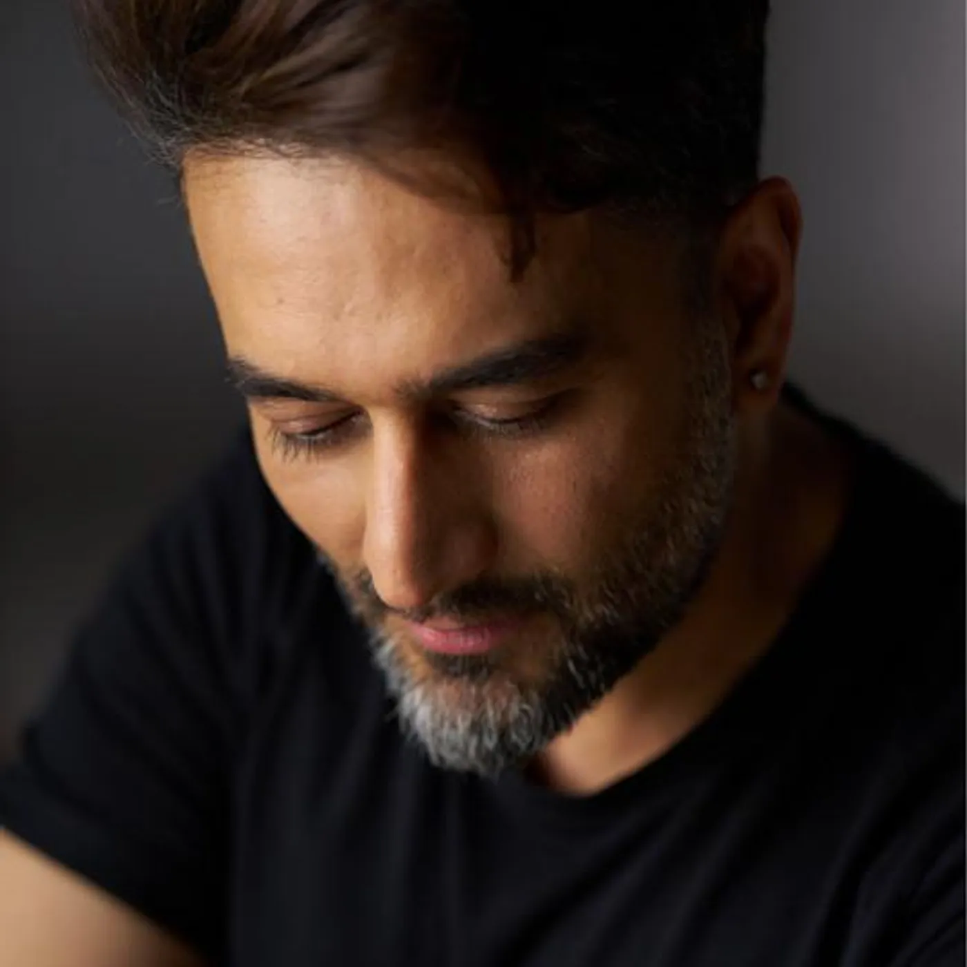 Shekhar Ravjiani Brand Page