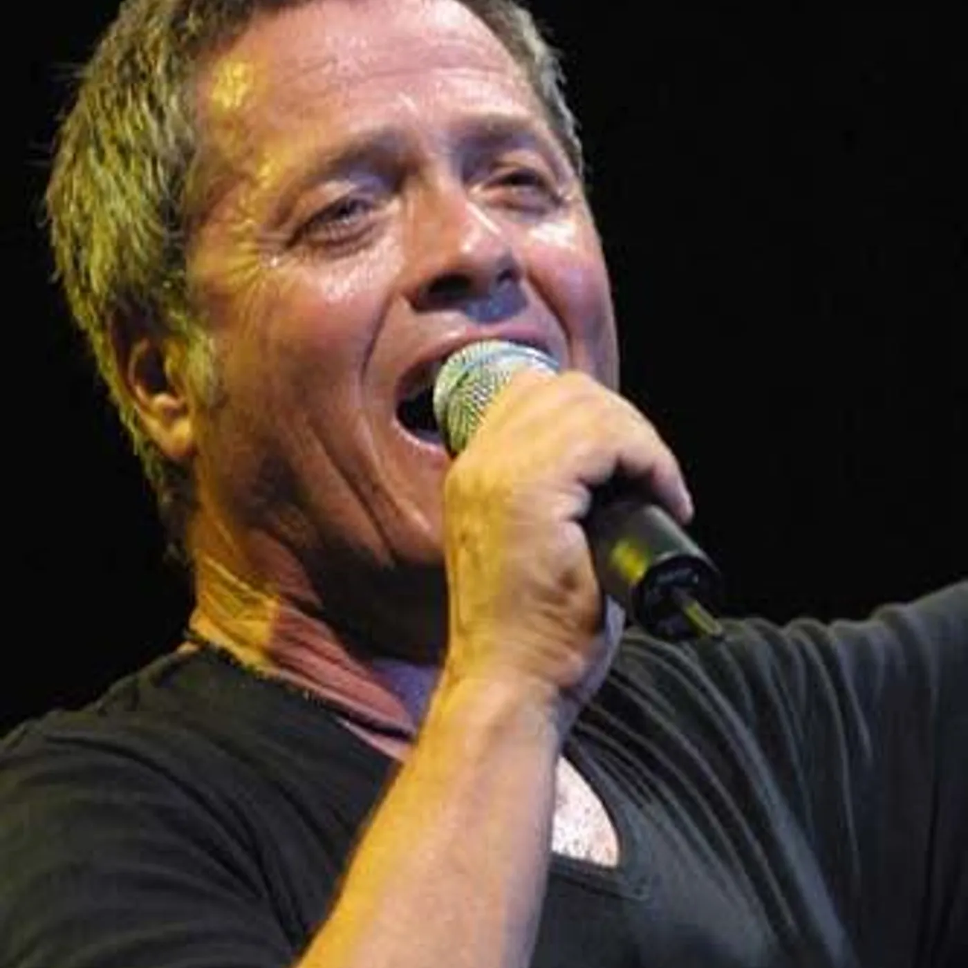 Shlomo Artzi Brand Page