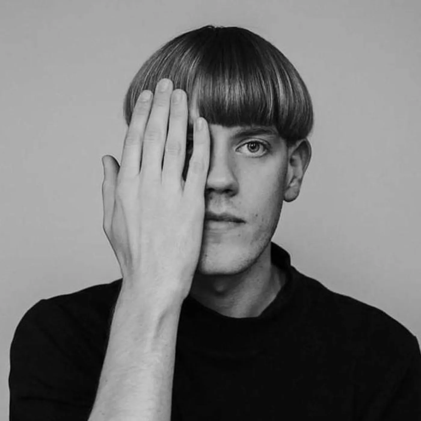 Simen Lyngroth Brand Page