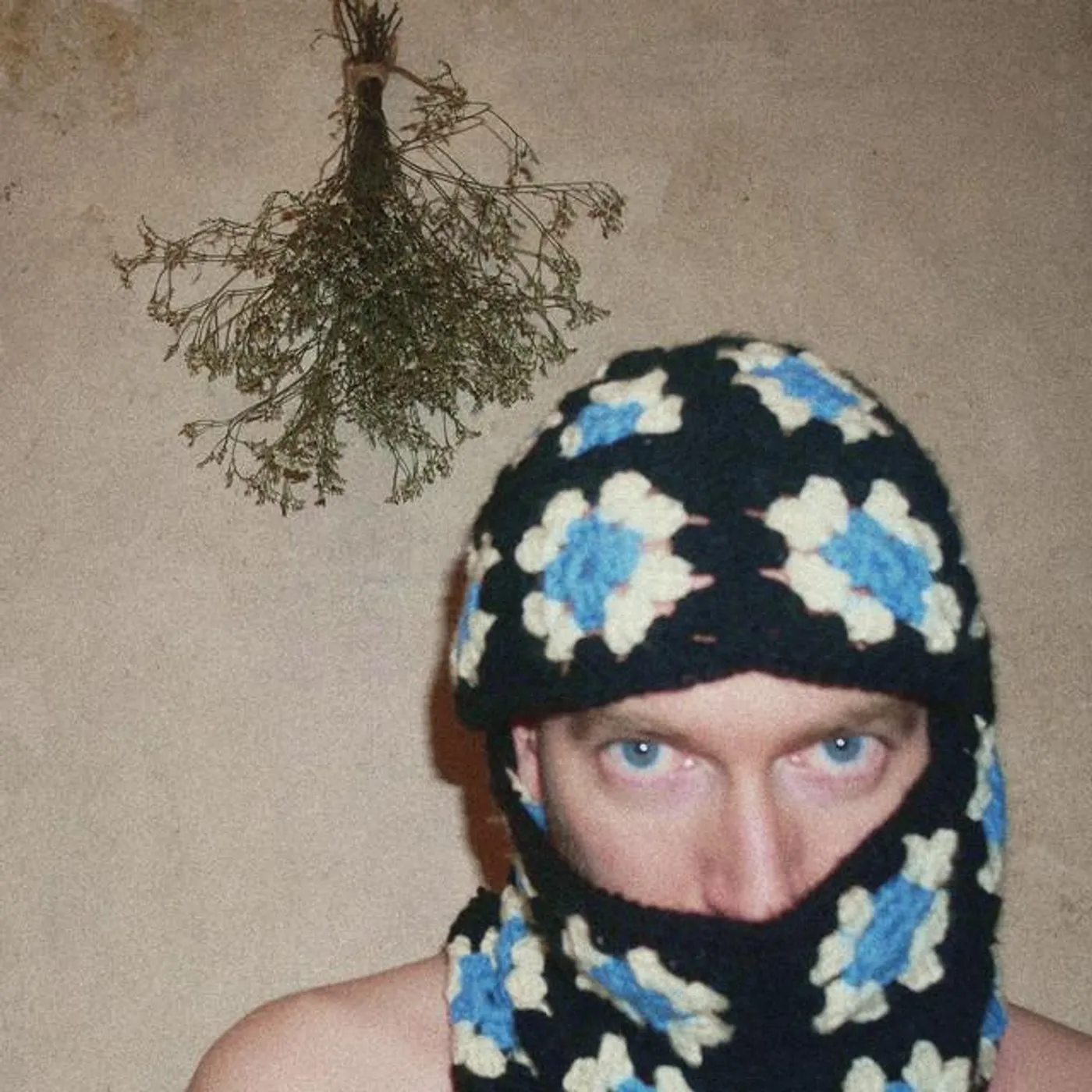 Simon Minó Brand Page