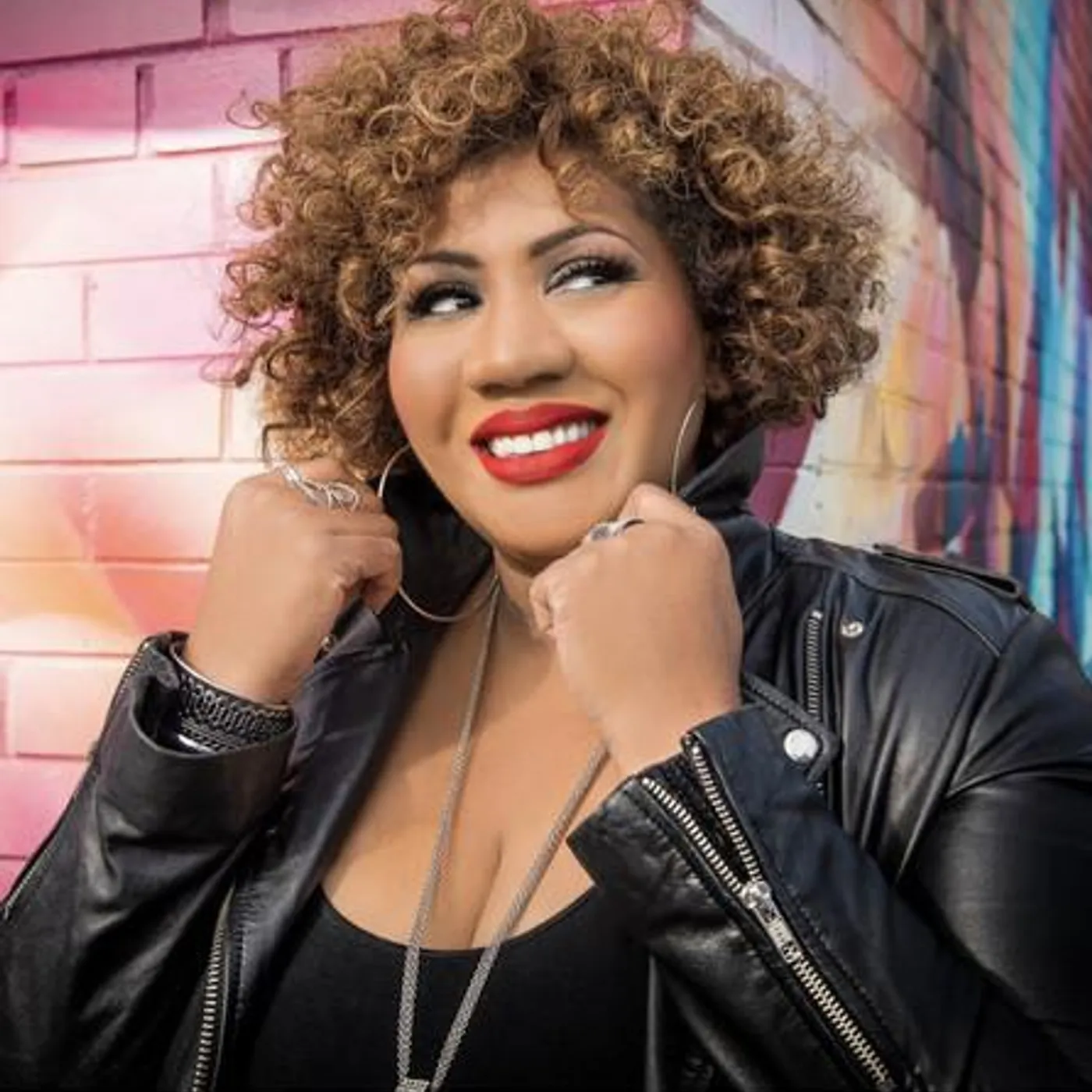 Simone Denny Brand Page