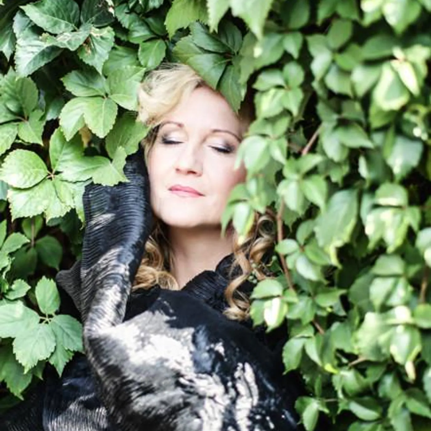 Simone Kermes Brand Page