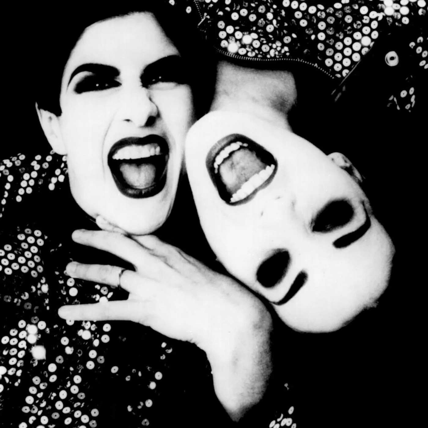 Siobhan Fahey Brand Page