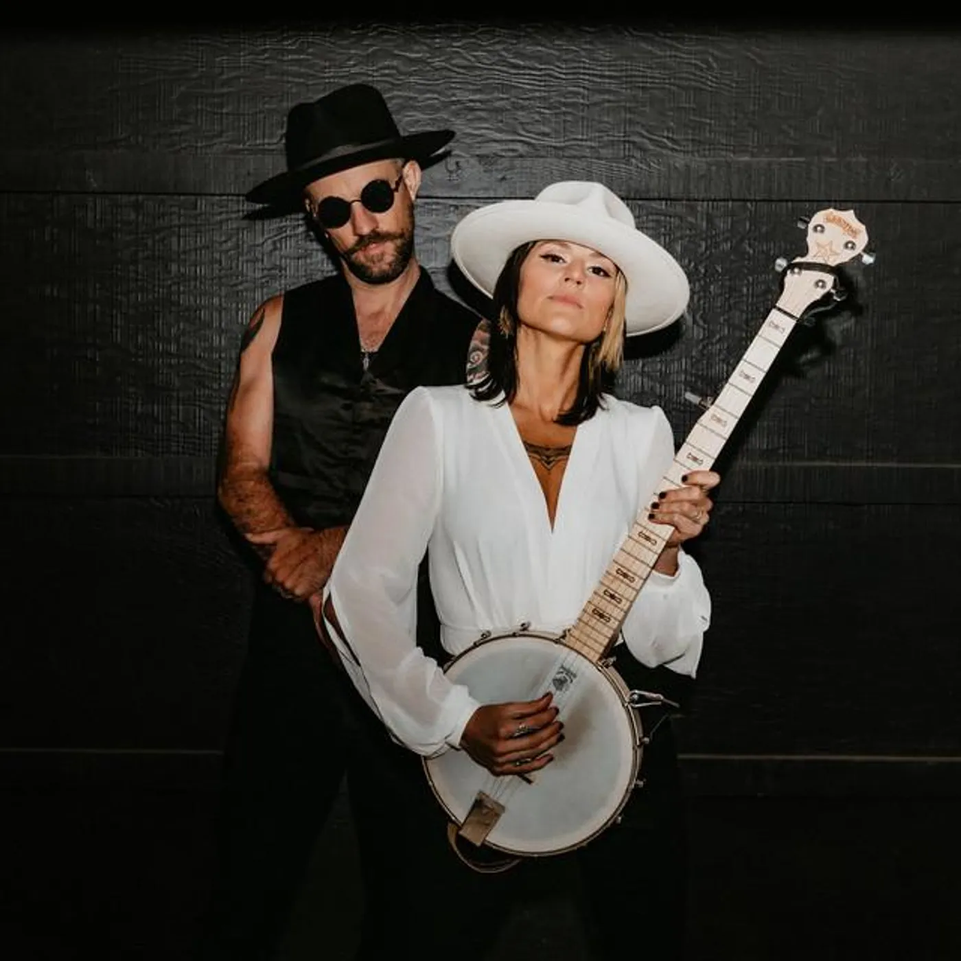 Siren & Seer Brand Page