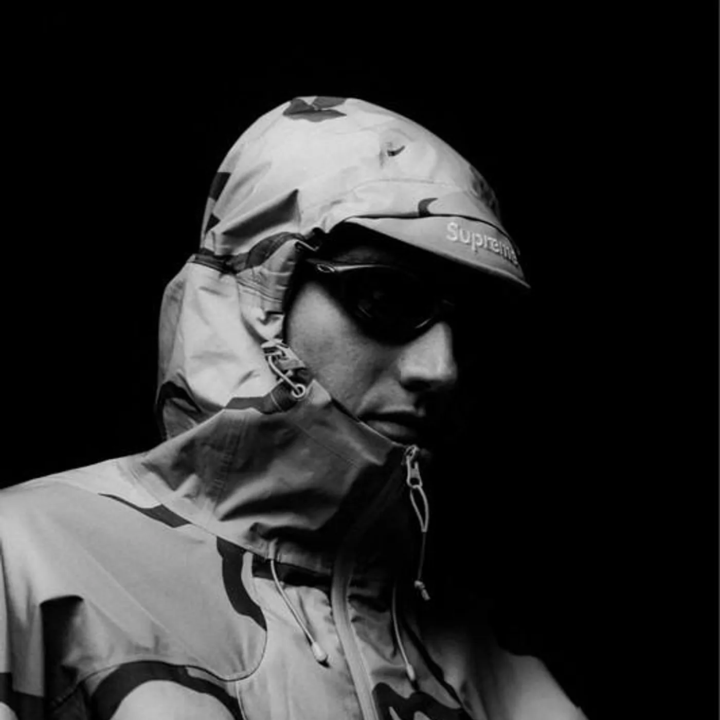 Sky Rompiendo Brand Page