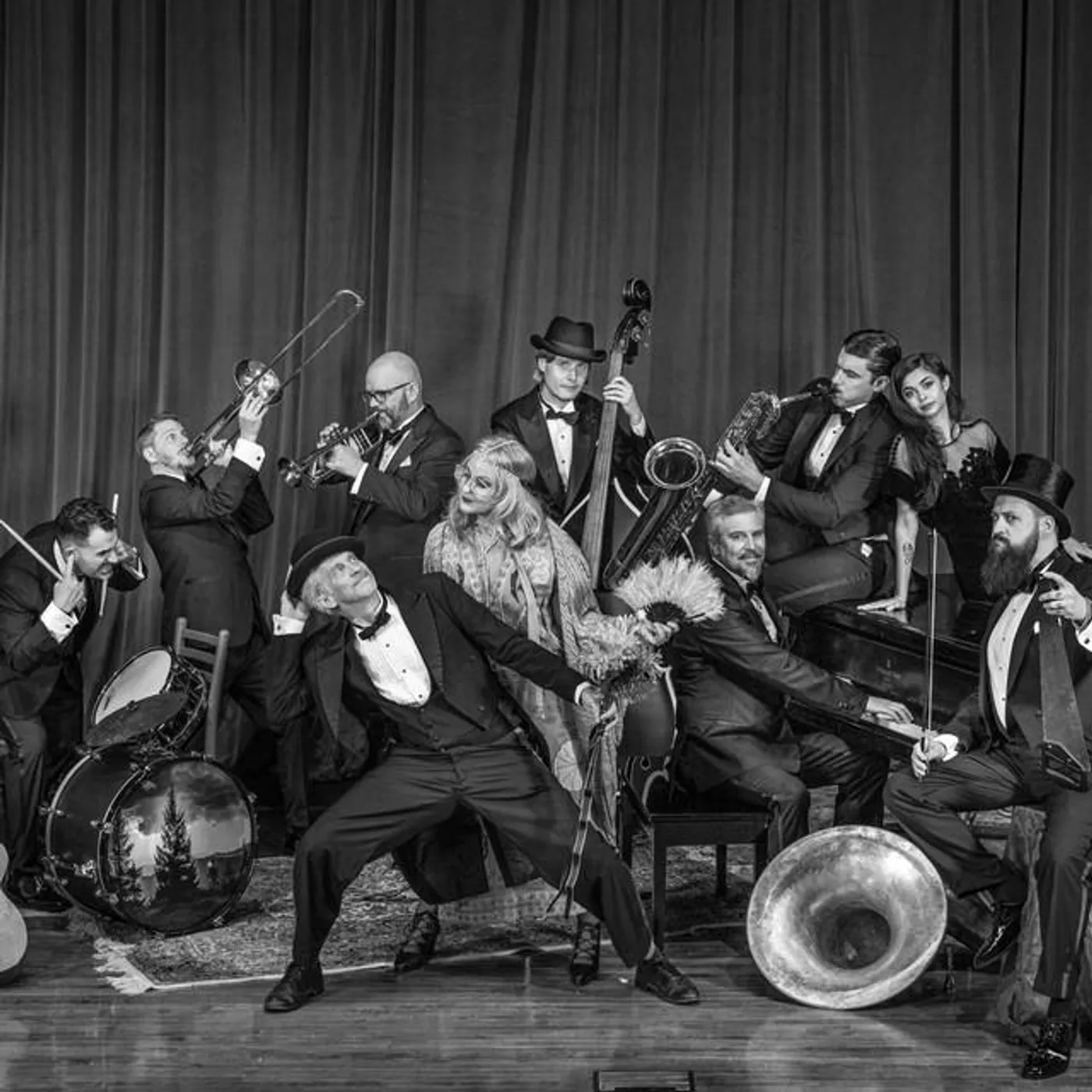 Squirrel Nut Zippers Brand Page