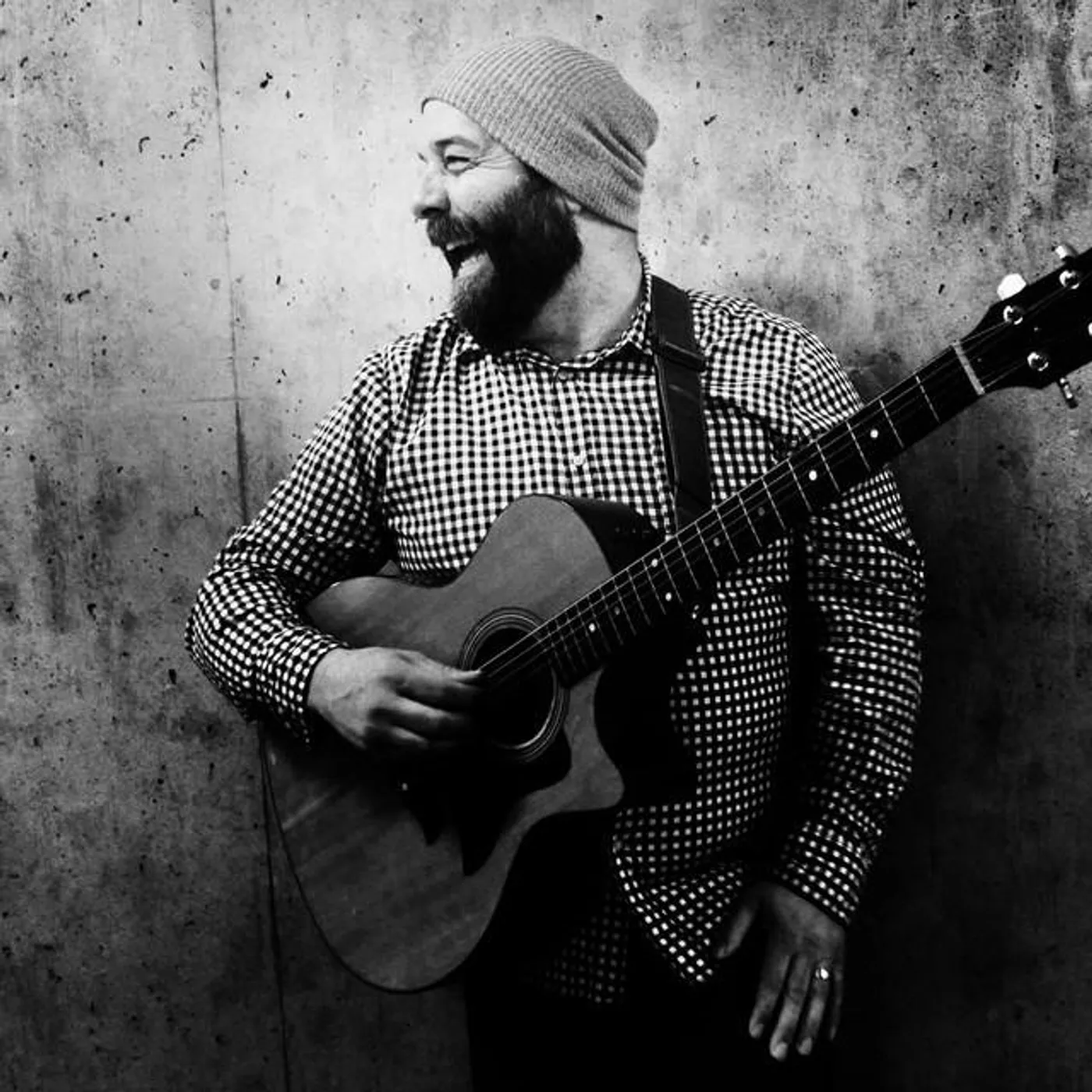 Stef Paquette Brand Page