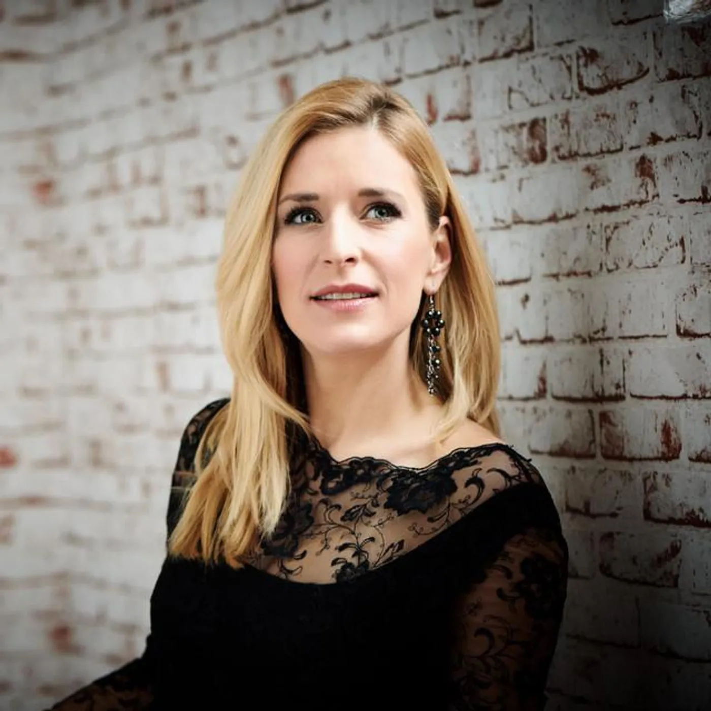 Stefanie Hertel Brand Page