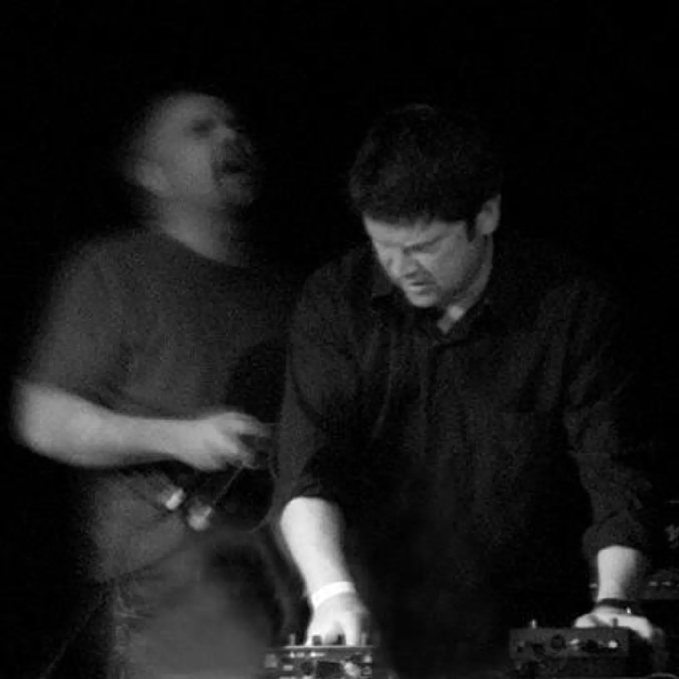 Sutcliffe Jügend Brand Page